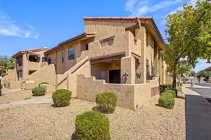 1351 N Pleasant Dr, Chandler, AZ 85225 - Photo 1