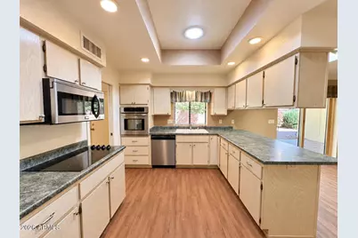 8338 E Navarro Avenue, Mesa, AZ 85209 - Photo 5