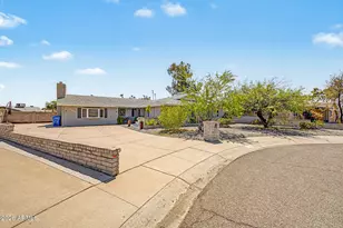 3723 W Cochise Dr, Phoenix, AZ 85051 - Photo 3