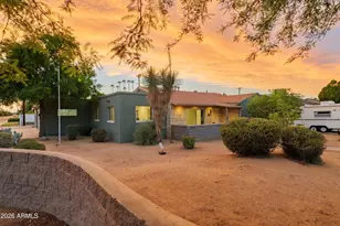 3402 N 26th Pl, Phoenix, AZ 85016 - Photo 3