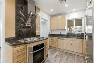3402 N 26th Pl, Phoenix, AZ 85016 - Photo 11