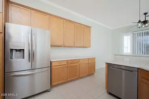 16746 W Tonbridge St, Surprise, AZ 85374 - Photo 13