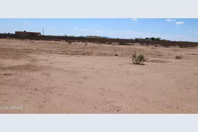 25135 W Lowden Road #371, Wittmann, AZ 85361 - Photo 3