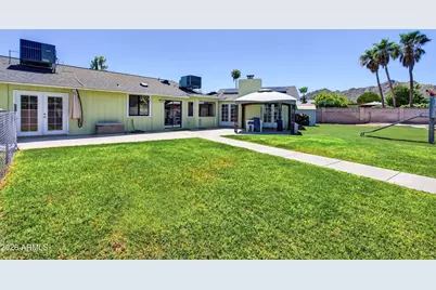 10250 N 26th Place, Phoenix, AZ 85028 - Photo 39