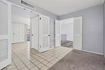 10250 N 26th Place, Phoenix, AZ 85028 - Photo 17