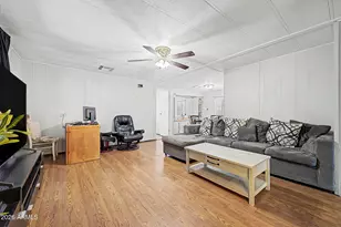 303 E South Mountain Ave, Phoenix, AZ 85042 - Photo 5