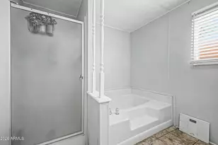 303 E South Mountain Ave, Phoenix, AZ 85042 - Photo 17