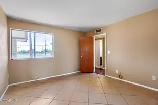 19635 N 19th Ave, Phoenix, AZ 85027 - Photo 11