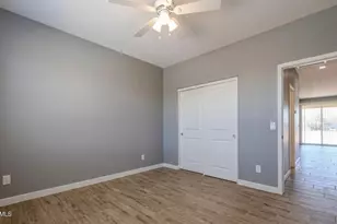 39026 N 9th Ave, Phoenix, AZ 85086 - Photo 13