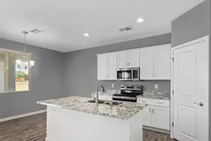 39026 N 9th Ave, Phoenix, AZ 85086 - Photo 9