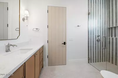 5521 E Lafayette Boulevard, Phoenix, AZ 85018 - Photo 25