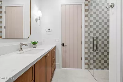 5521 E Lafayette Boulevard, Phoenix, AZ 85018 - Photo 27