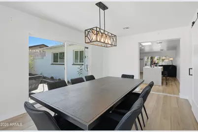 8536 E Roanoke Avenue, Scottsdale, AZ 85257 - Photo 9