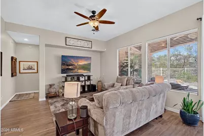 5016 E Robin Lane, Phoenix, AZ 85054 - Photo 7