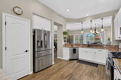 5016 E Robin Lane, Phoenix, AZ 85054 - Photo 11