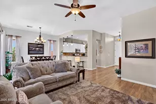 5016 E Robin Ln, Phoenix, AZ 85054 - Photo 9