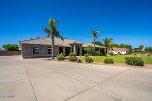2607 E Melrose St, Gilbert, AZ 85297 - Photo 3