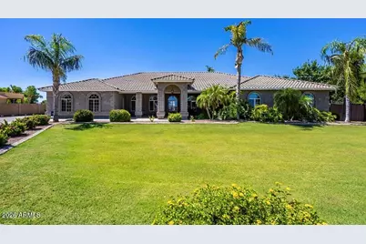 2607 E Melrose Street, Gilbert, AZ 85297 - Photo 1