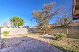 6321 W Palm Ln, Phoenix, AZ 85035 - Photo 43