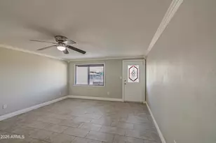 6321 W Palm Ln, Phoenix, AZ 85035 - Photo 9