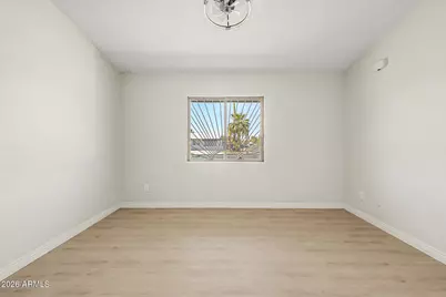 3317 N 80th Lane, Phoenix, AZ 85033 - Photo 9