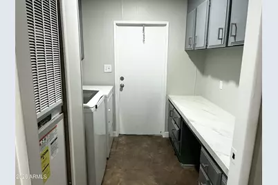 303 E South Mountain Avenue #91, Phoenix, AZ 85042 - Photo 17