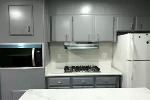 303 E South Mountain Ave, Phoenix, AZ 85042 - Photo 13