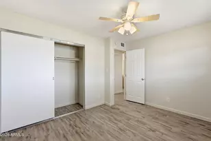 5525 E Thomas Rd, Phoenix, AZ 85018 - Photo 21