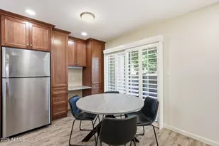 5525 E Thomas Rd, Phoenix, AZ 85018 - Photo 9