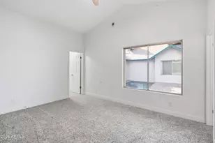 8028 N 48th Ave, Glendale, AZ 85302 - Photo 13