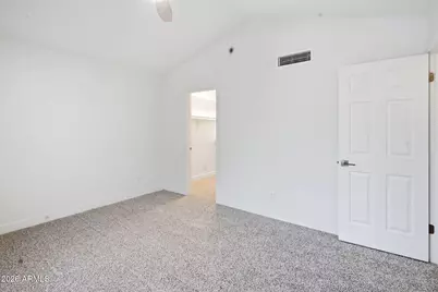 8028 N 48th Avenue, Glendale, AZ 85302 - Photo 19