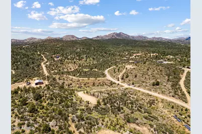 00000 W Buckhorn Drive #C, Peeples Valley, AZ 86332 - Photo 17