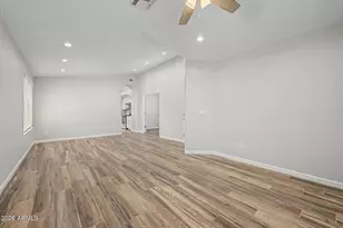 1811 W Winchester Way, Chandler, AZ 85286 - Photo 9