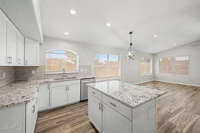1811 W Winchester Way, Chandler, AZ 85286 - Photo 17