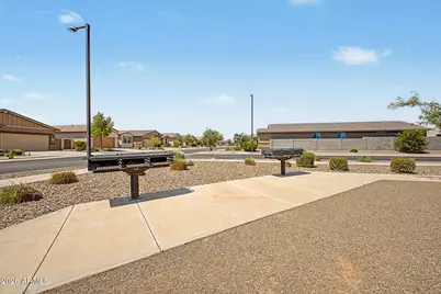 17805 W Daley Lane, Surprise, AZ 85387 - Photo 55