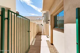 6510 S Hazelton Ln, Tempe, AZ 85283 - Photo 7