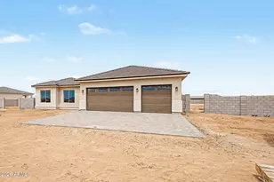 26515 N 241st Ave, Wittmann, AZ 85361 - Photo 29