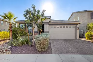 10812 N 188th Dr, Surprise, AZ 85388 - Photo 5