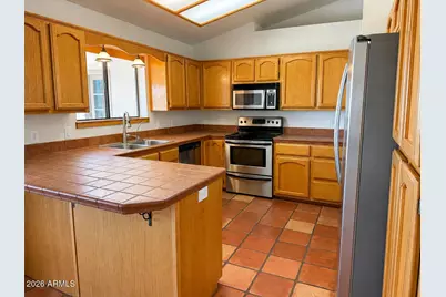 23329 W Hilton Avenue, Buckeye, AZ 85326 - Photo 5