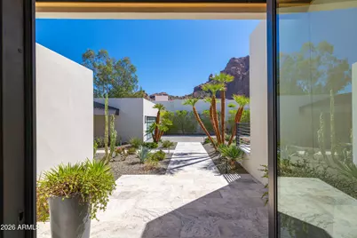 5724 N Echo Canyon Drive, Phoenix, AZ 85018 - Photo 27
