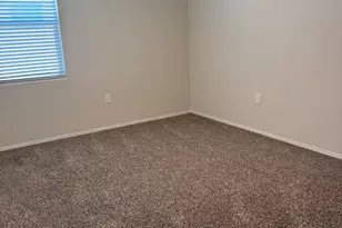 24718 N 184th Ln, Wittmann, AZ 85361 - Photo 7