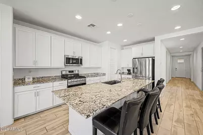537 S Pheasant Drive, Gilbert, AZ 85296 - Photo 13
