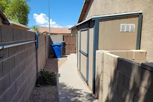 10241 E Dolphin Ave, Mesa, AZ 85208 - Photo 23