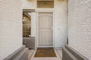 6422 W Lariat Ln, Phoenix, AZ 85083 - Photo 5