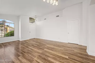 6422 W Lariat Lane, Phoenix, AZ 85083 - Photo 9