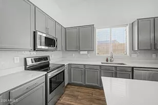 11217 N 157th Ave, Surprise, AZ 85379 - Photo 11