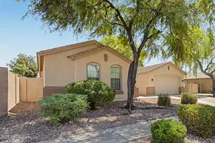 11217 N 157th Ave, Surprise, AZ 85379 - Photo 3