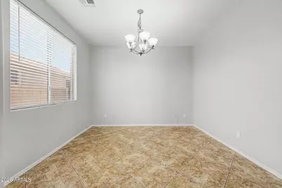 10934 W Locust Lane, Avondale, AZ 85323 - Photo 9