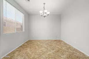 10934 W Locust Ln, Avondale, AZ 85323 - Photo 9