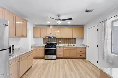 1012 S Price Road, Tempe, AZ 85281 - Photo 15